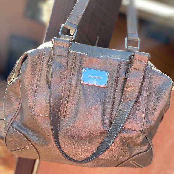 Nine West | silver metallic shoulder bag - Picture 7 of 15